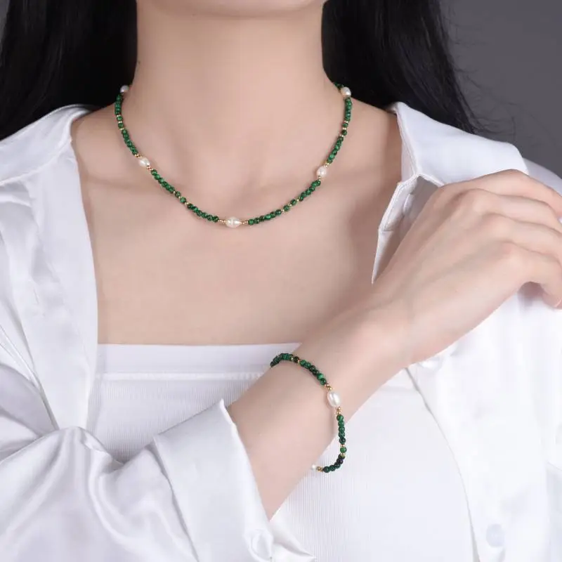 Fashionable Necklace-1