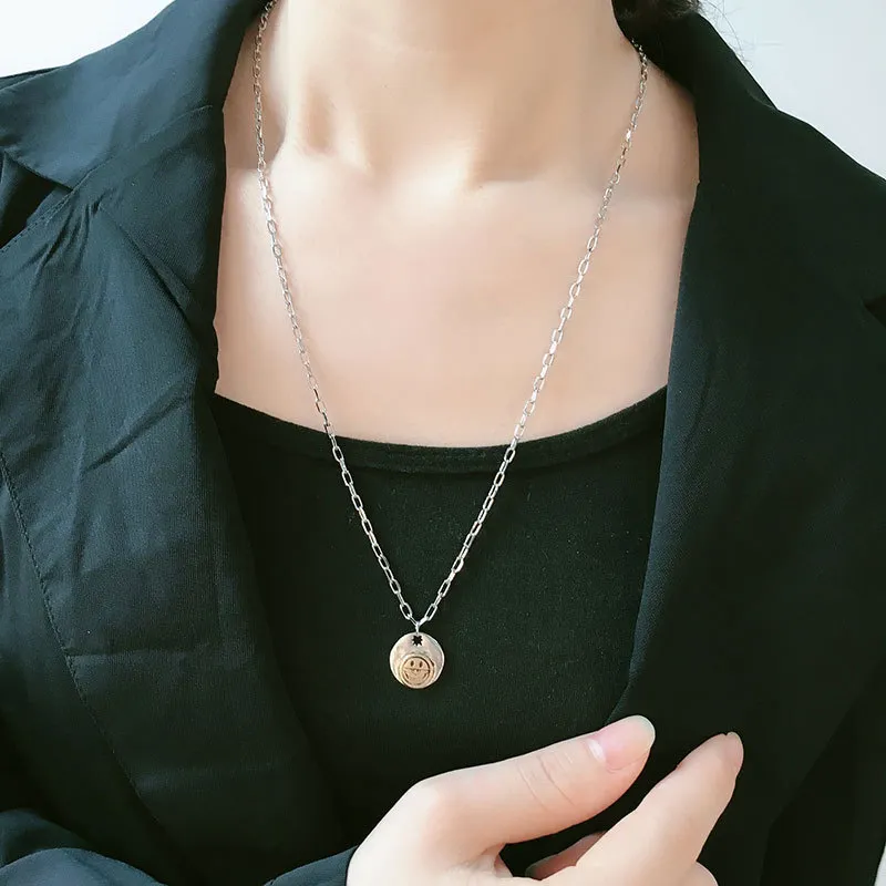 Smiley Face Pendant Necklace-1