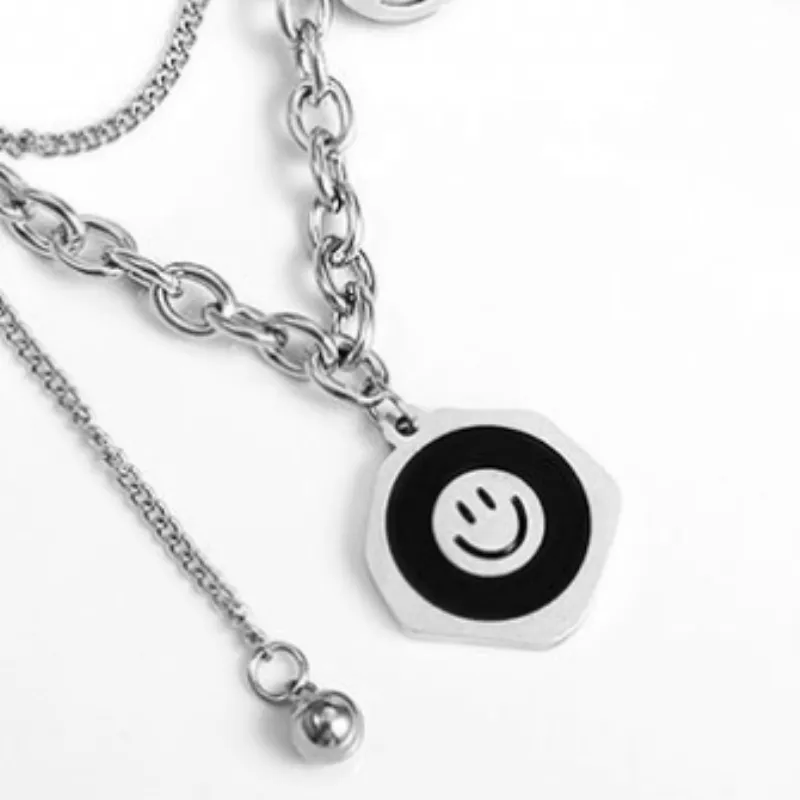 Geometric Smiley Face Necklace-3
