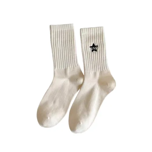 Sporty Mid-Calf Sock