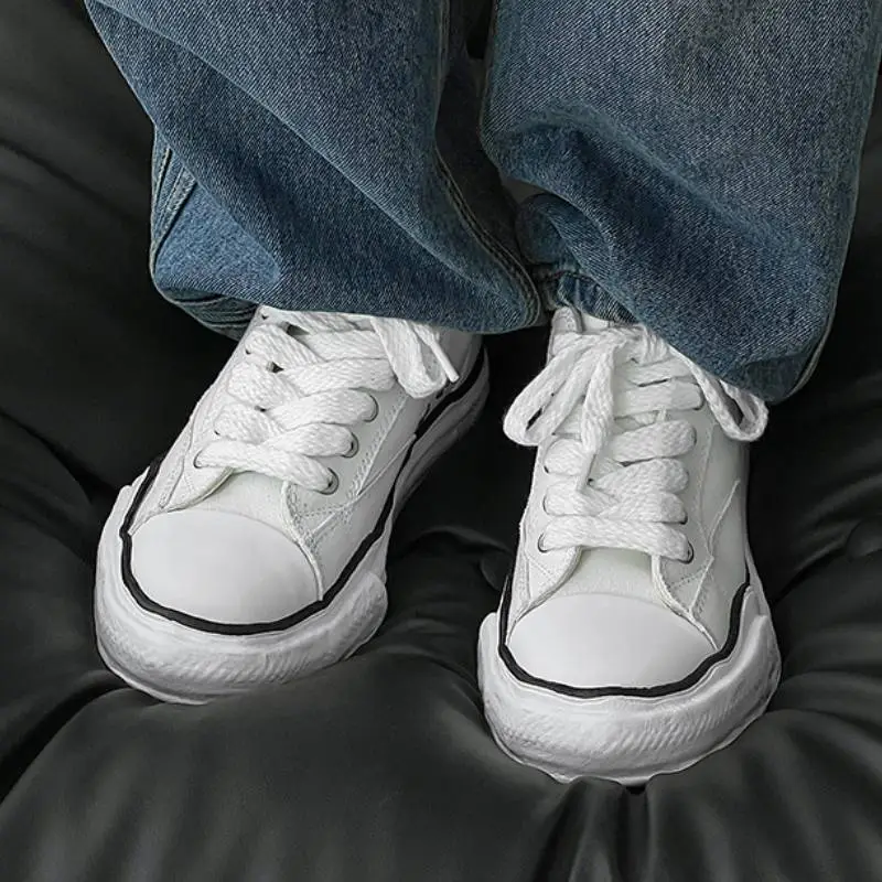 Breathable Casual Skateboarding Shoes-4