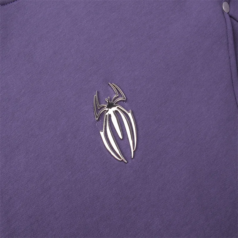 Retro Design Sense Metal Decoration Hot Stamping Long Sleeve Hooded Sweatshirt-4