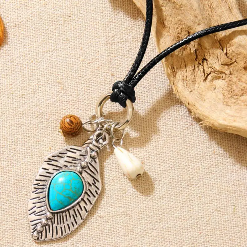 Turquoise Pendant Bohemian Shell Necklace-2