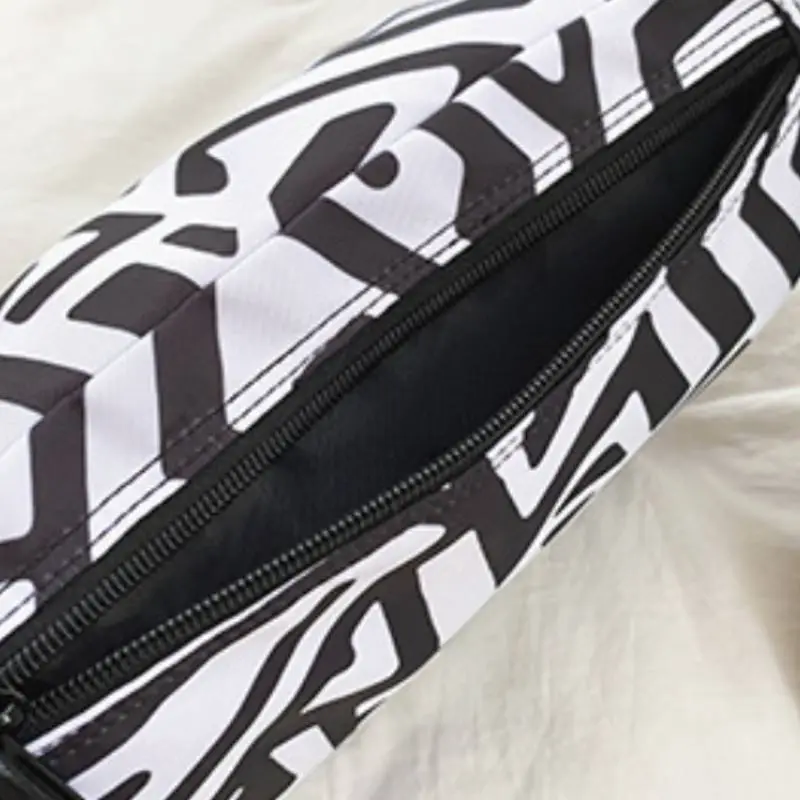 Ins Tide Retro Joker Casual Messenger Bag-4