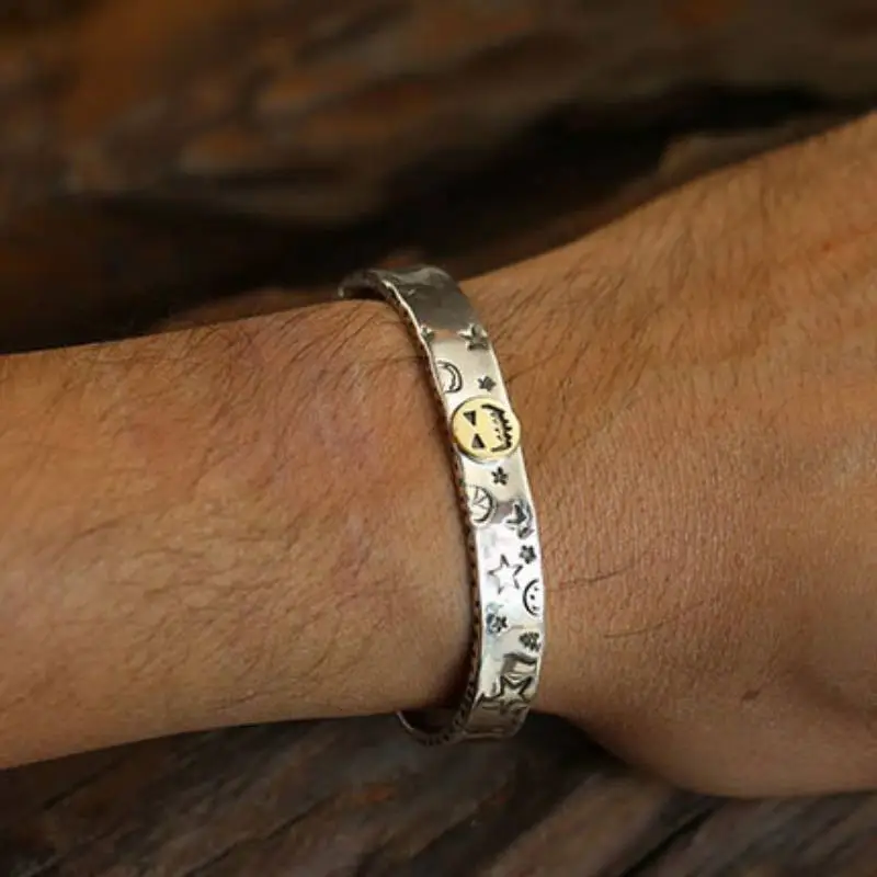 Silver Smiley Face Retro Bracelet-5