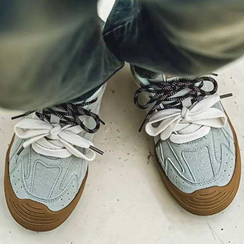 Casual Soft Bottom Breathable Sneakers-1
