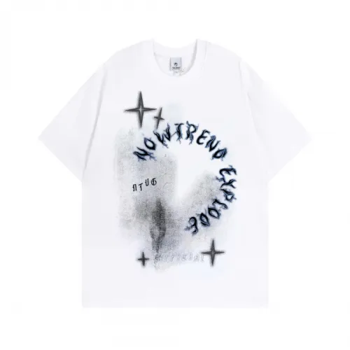 Spray-Painted Cross Gothic Letter Print Short-Sleeved T-Shirt