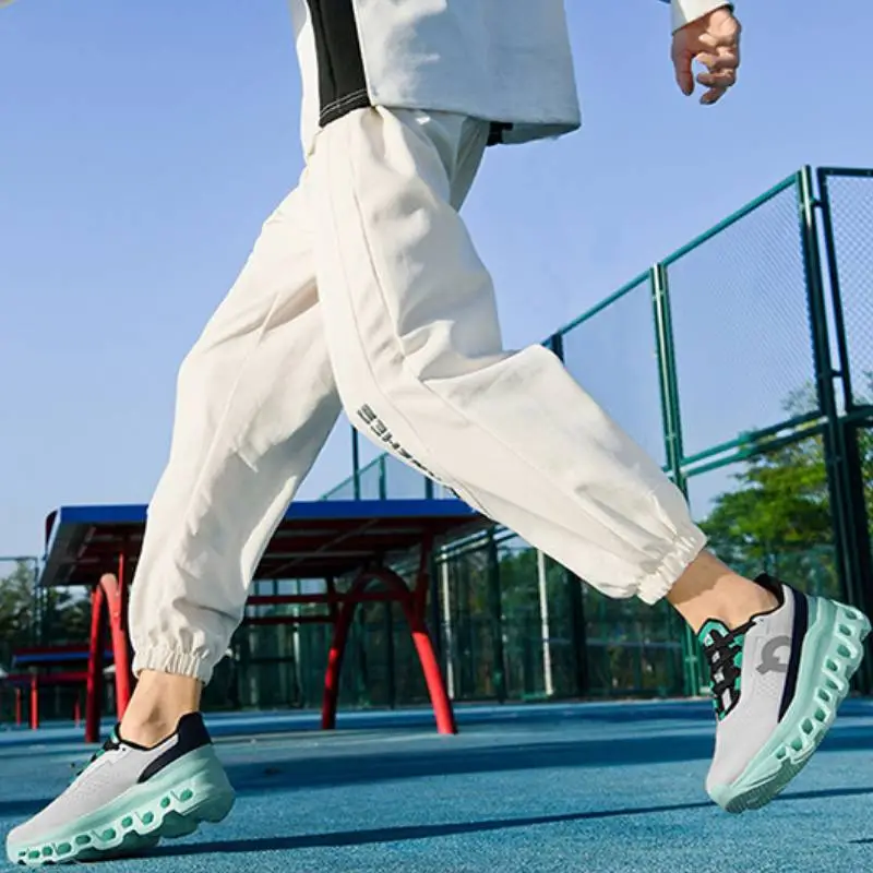 Running Breathable Shoes-1
