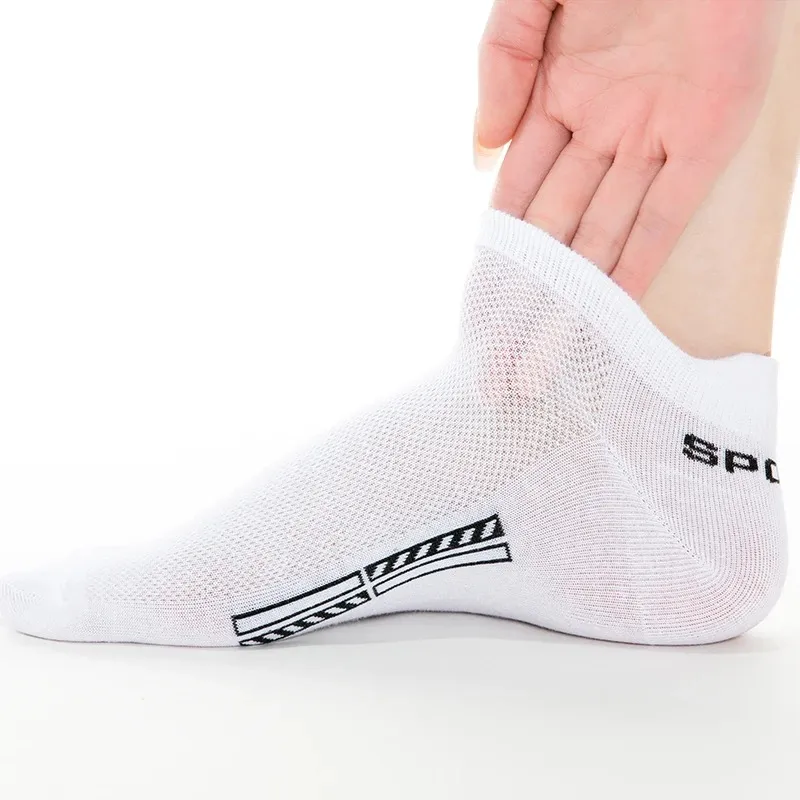 Fashionable Breathable Polyester Cotton Socks-4