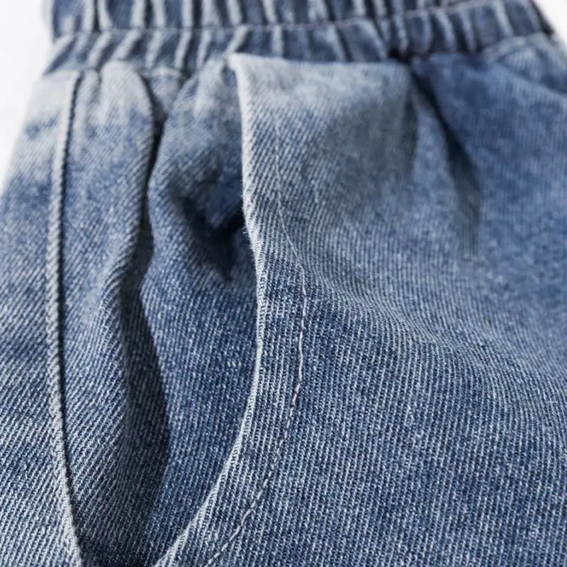 Retro Elastic Waist Washed Denim Shorts-5