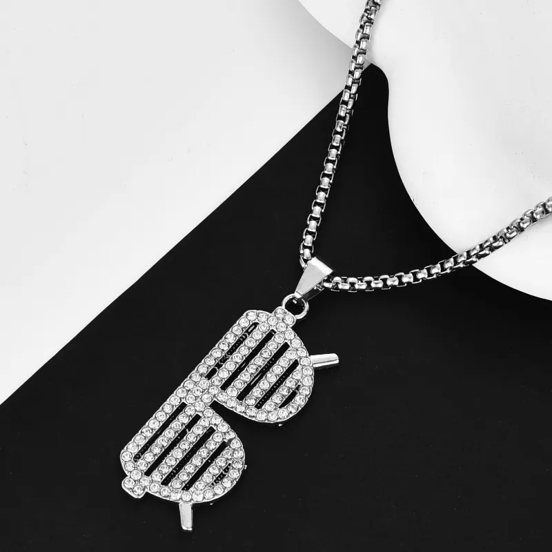 Diamond Pendant Necklace-1