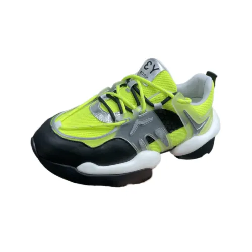 Casual Sports Thick-Soled Height-Increasing Shoes