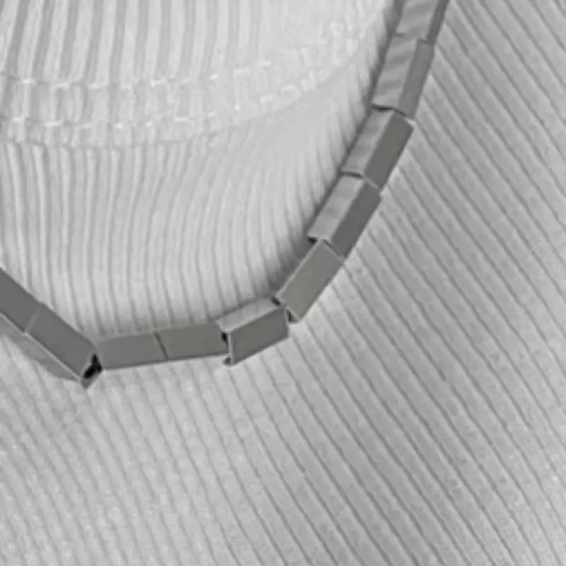 Square Toe Necklace-3