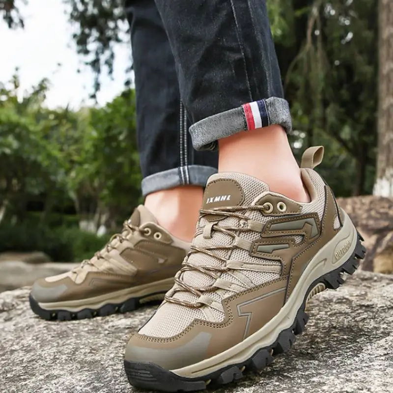 Large Size Hiking Shoes-7