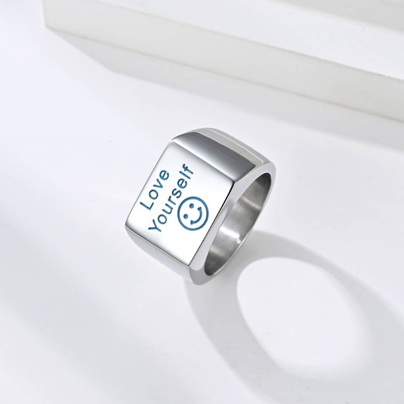 Luminous Smiley Face Titanium Steel Ring 19.9mm - POIZON