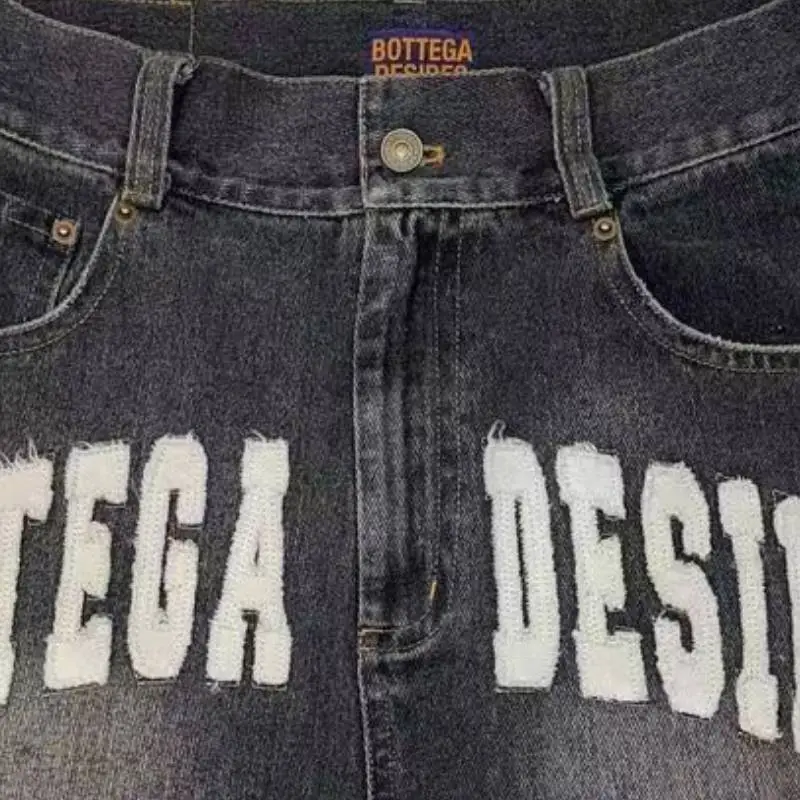Retro Letter Loose Denim Shorts-3