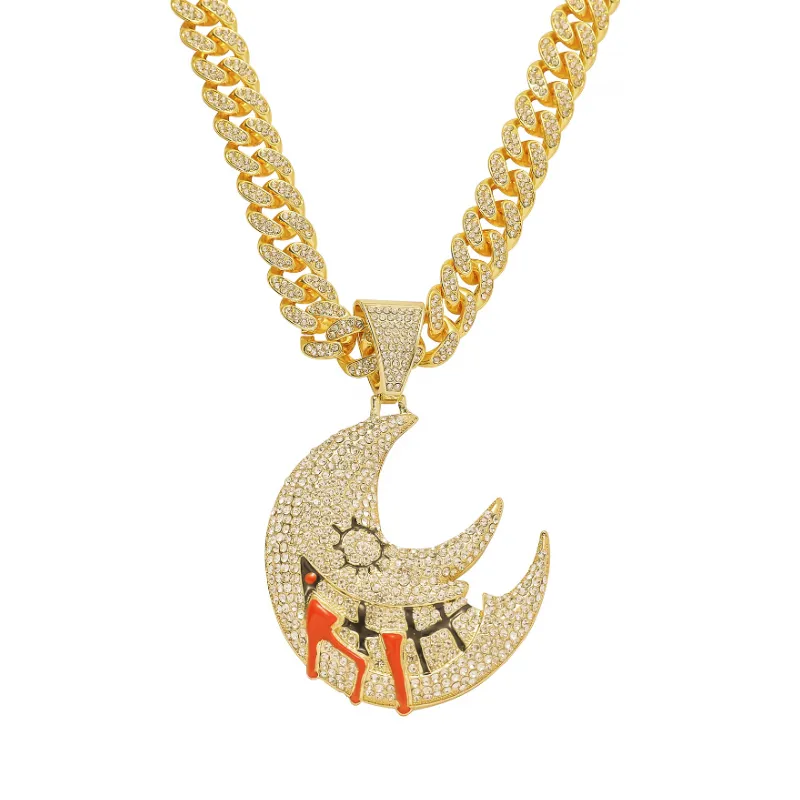 Moon Pendant Necklace-2