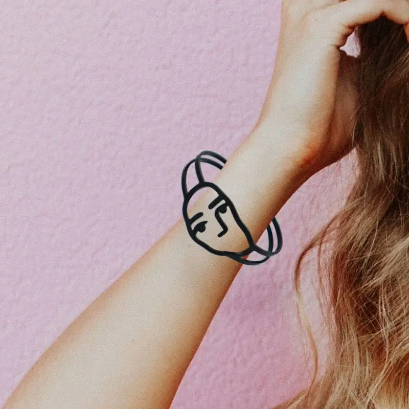 Smiley Face Line Bracelet-5