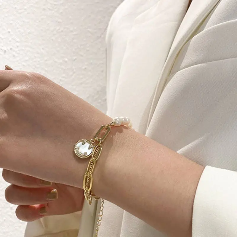 Fashionable Pearl Bracelet-2