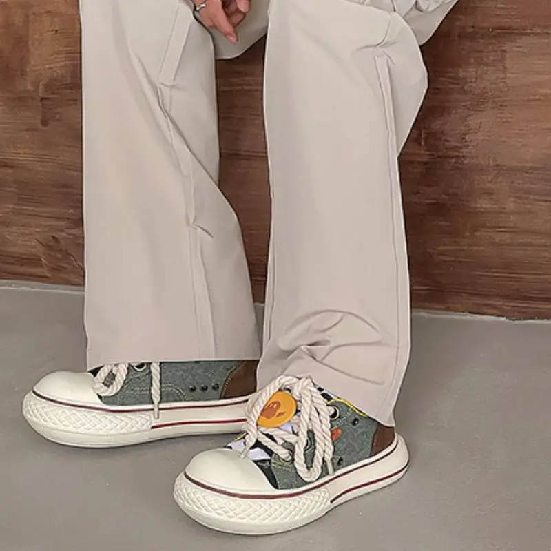 Trend Woody Cartoon Thick Soled Canvas Shoes-2