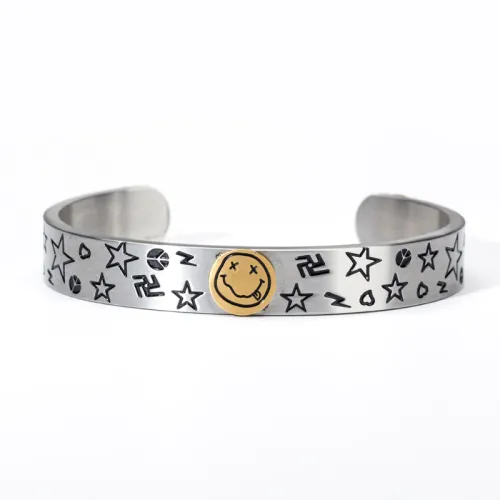 Cartoon Smiley Face Star Bracelet