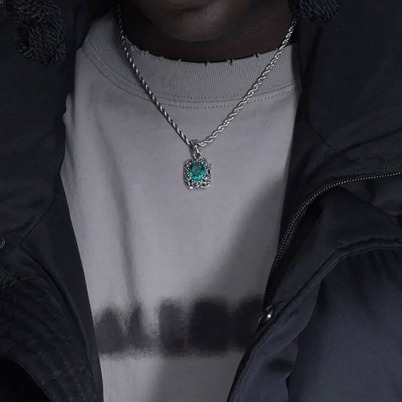 Retro Distressed Emerald Necklace-1