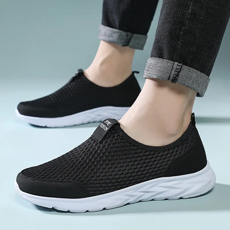 Simple Breathable Lifestyle Shoes-1
