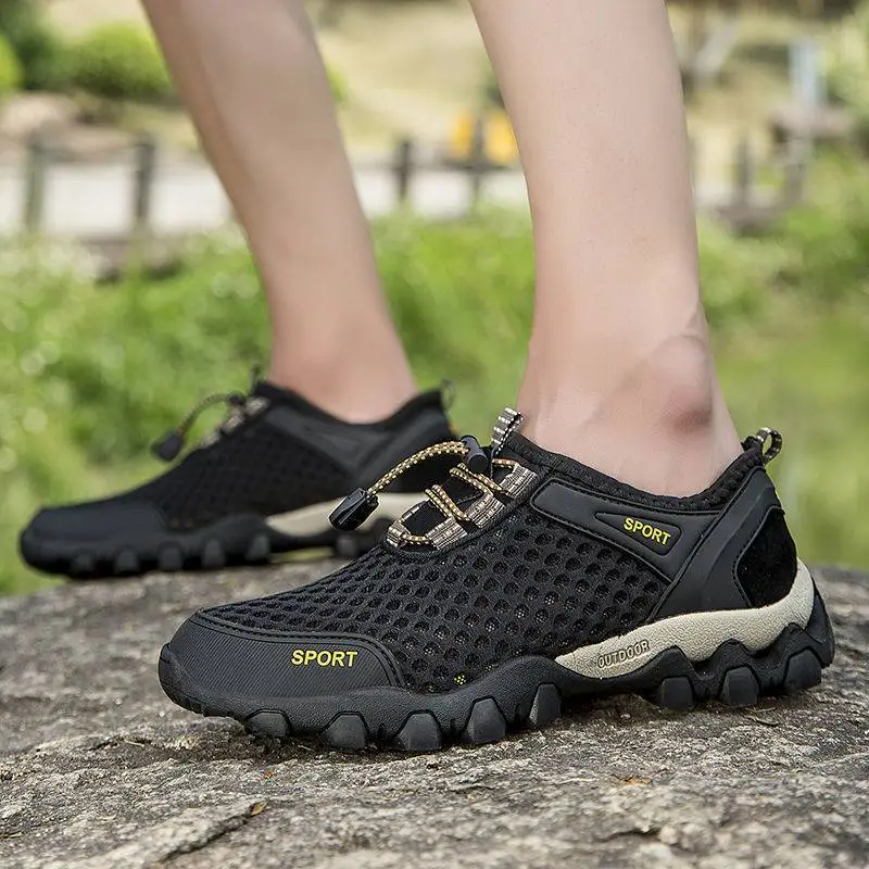 Sporty Lightweight Lifestyle Shoes-2