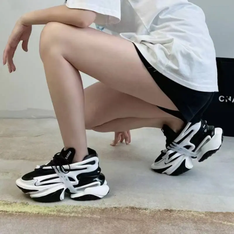 Trendy Shoes Thick Sole Elevated Platform swag OOTD-5