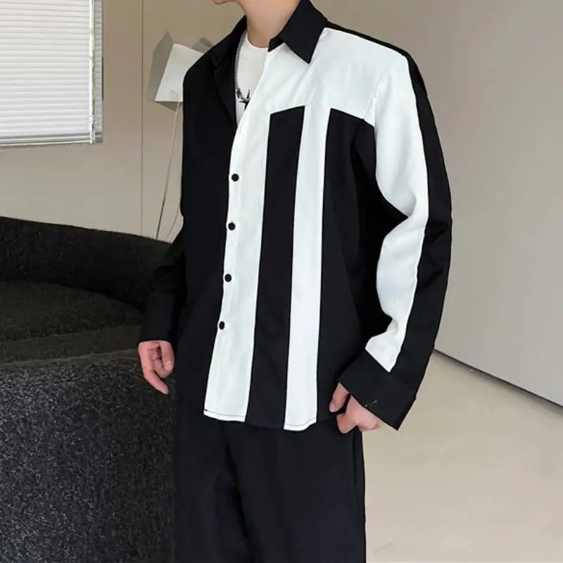 Trendy Black And White Shape Jacket-1