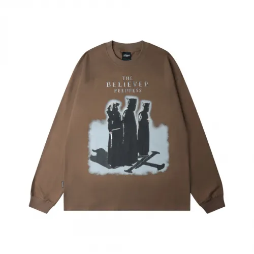 Gothic Style Oversized Long-Sleeved Top with Silhouette Print