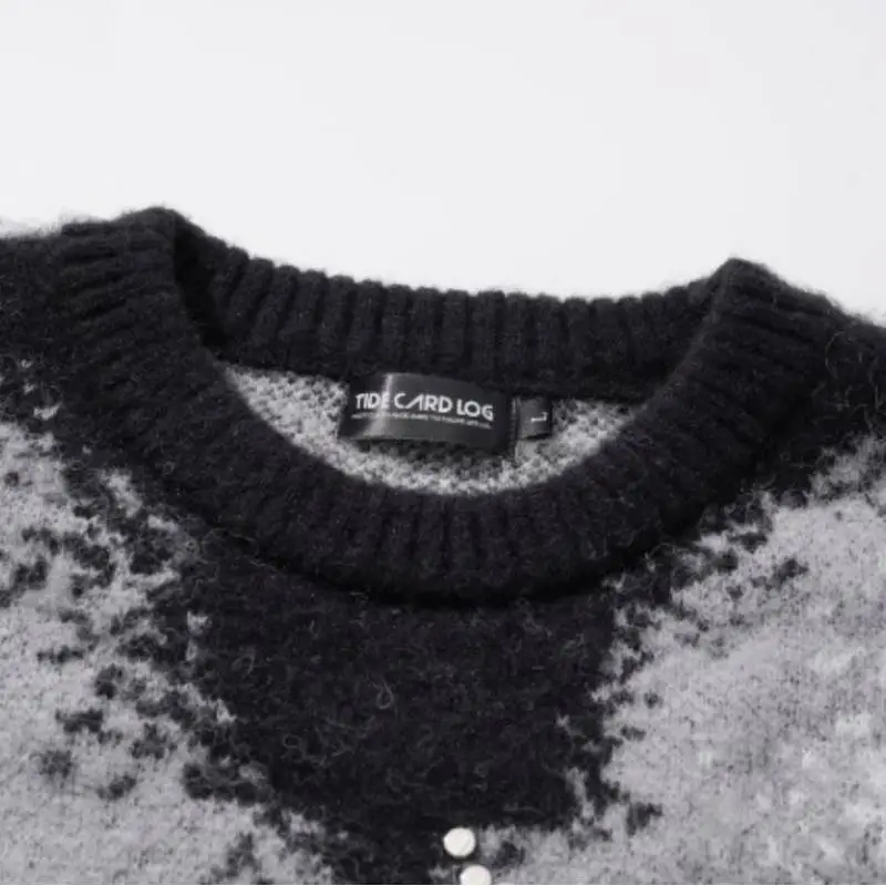 Retro Gradient Jacquard Metal Beads Decorative Contrast Crewneck Turtleneck Sweater-7