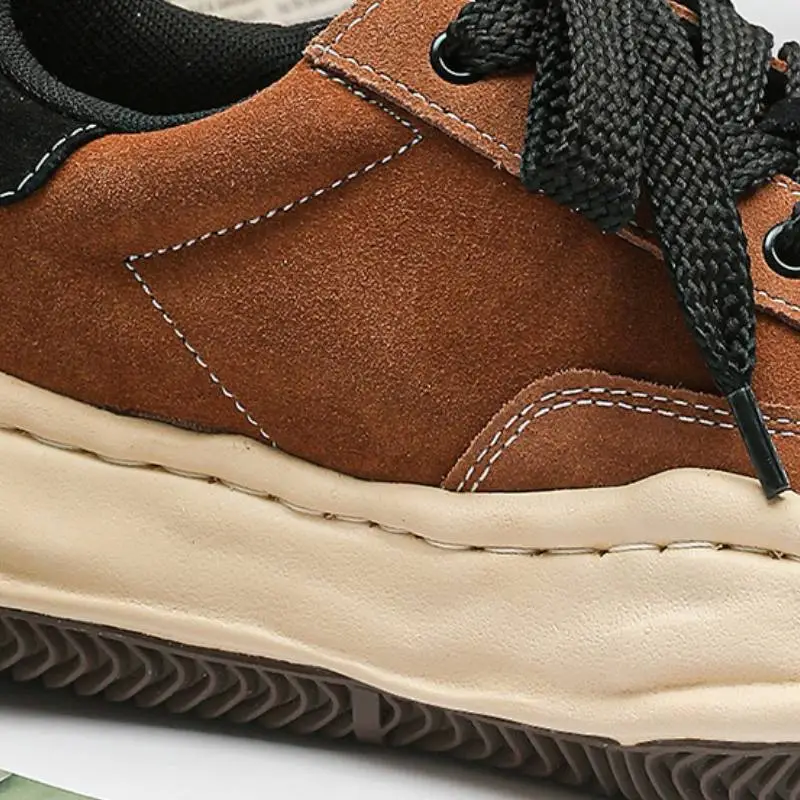 Retro Brown Shell Head Dissolved Shoes-3