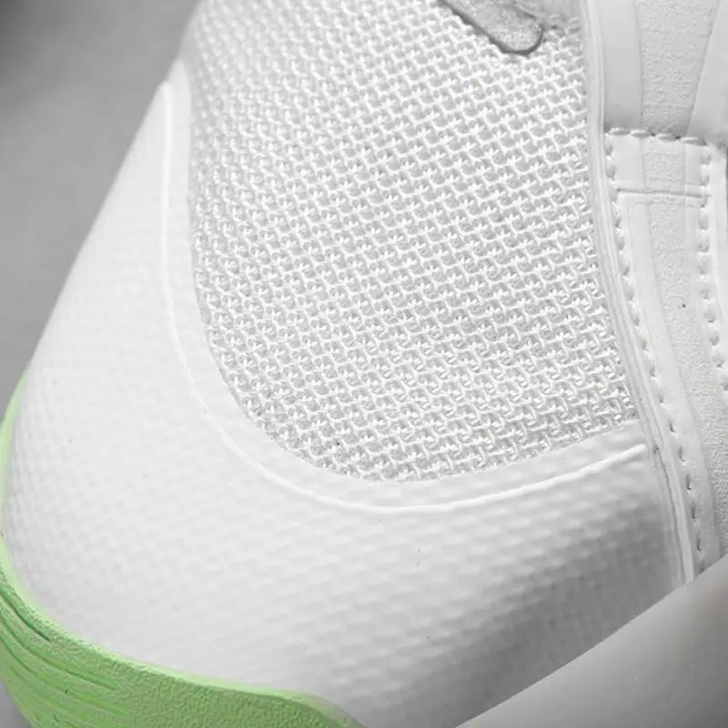 Mesh Breathable Running Shoes-12