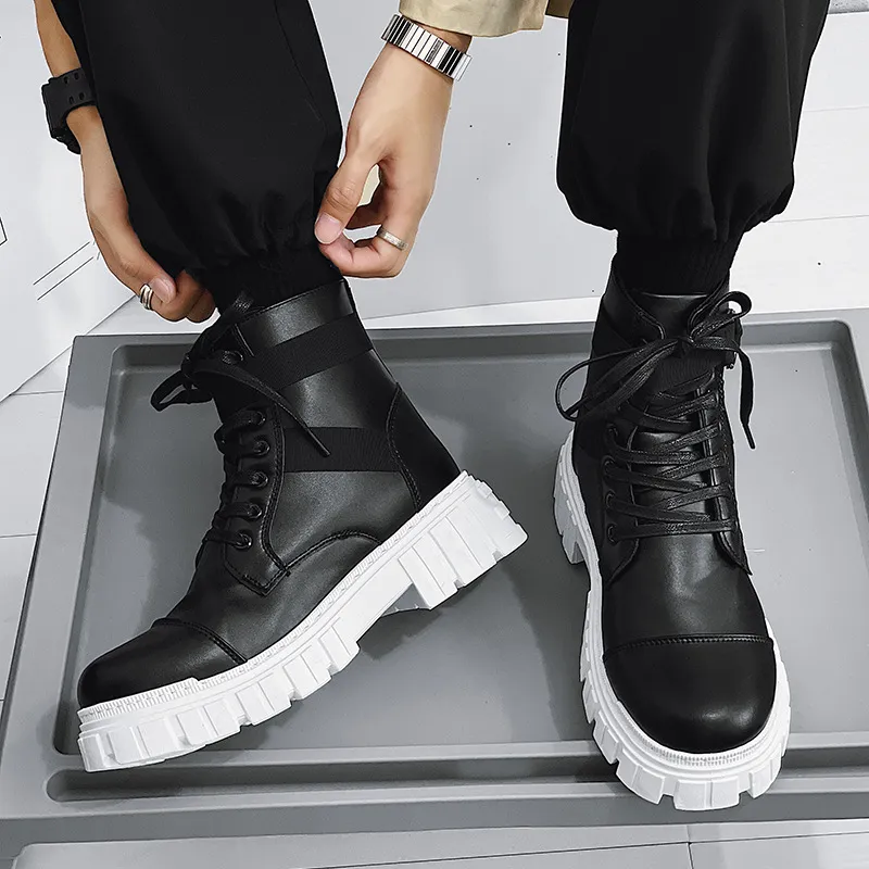 Fashionable Martin Boot-1