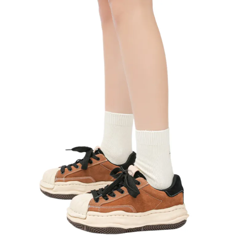 Retro Brown Shell Head Dissolved Shoes-1