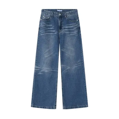 Pleated Washed Oversized Jeans