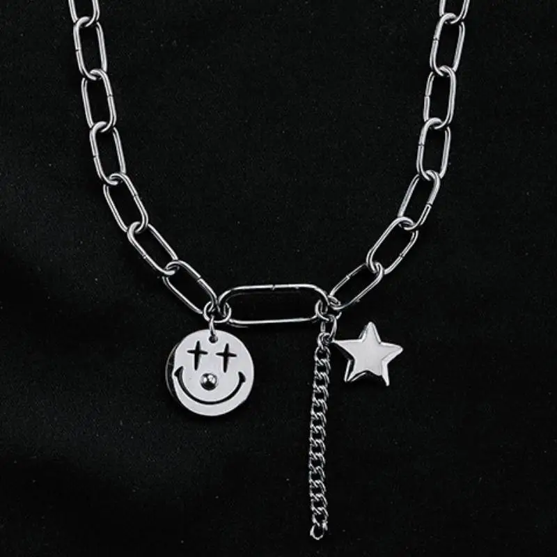 Smiley Face Spliced Necklace-3