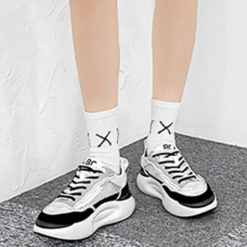 Breathable Casual Sneakers-3