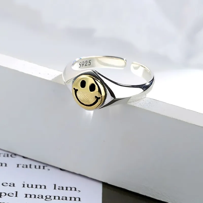 Five Pointed Star Smiley Face Ring-2