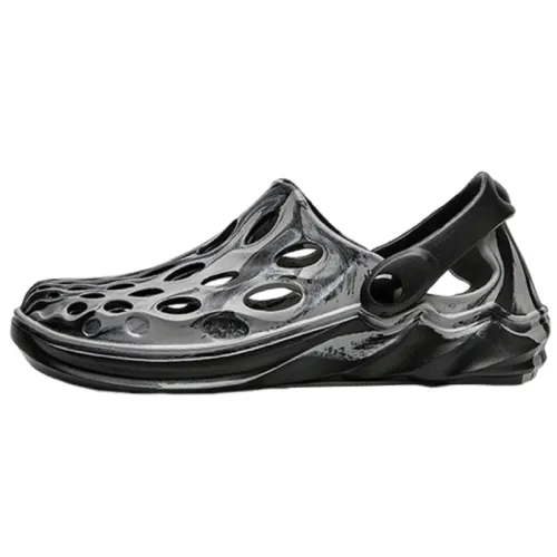 Hollow Slip-On Beach Hole Shoes