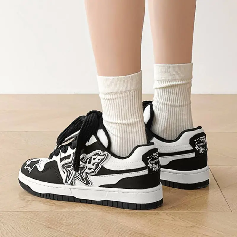 Retro Height Enhancing Splicing Sneakers-1