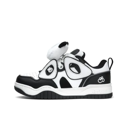 Q-AND Panda Bread Board Shoes New Sports Casual All-match National Trendy