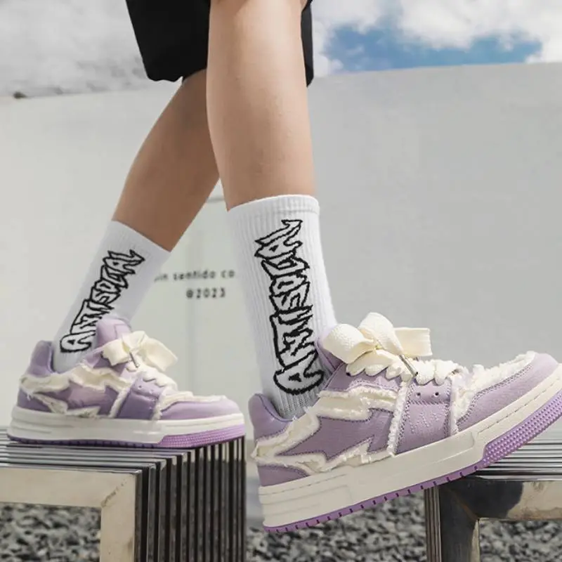 Trendy Thick Bottom Skateboard Shoes-3