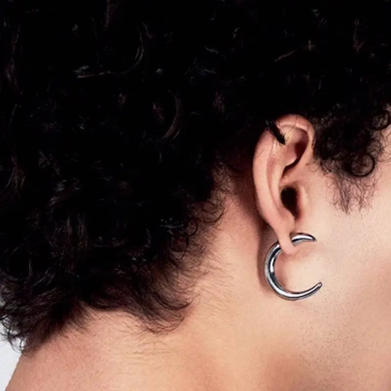 Simple Ear Stud-2