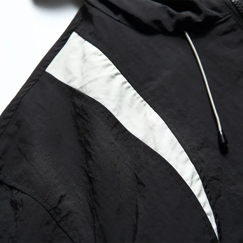 Retro Functional Male Tooling Design Sense Hooded Stitching Pullover Jacket-2