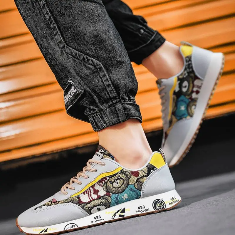 Sporty Breathable Skateboarding Shoes-7