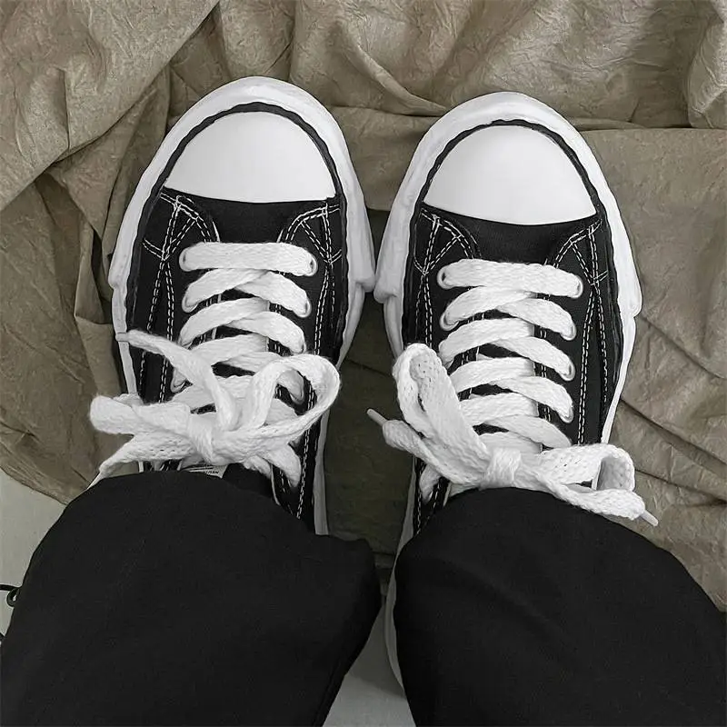 Breathable Casual Skateboarding Shoes-2
