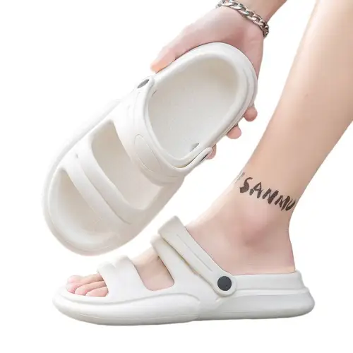 Fashionable Beach Sandals