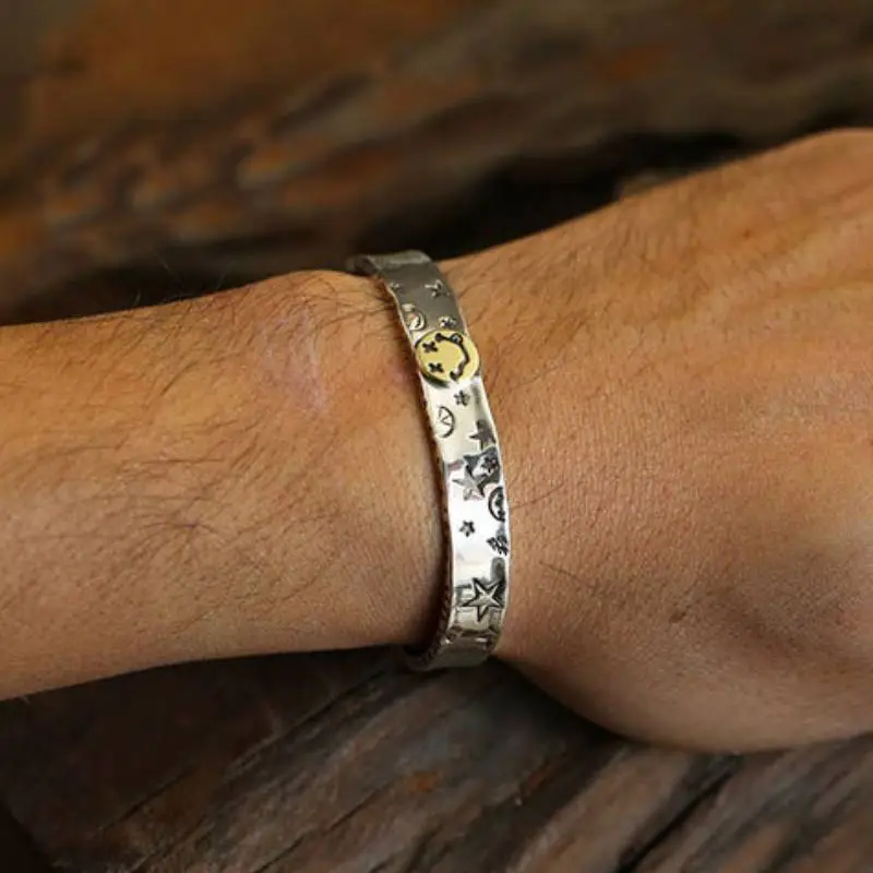 Silver Smiley Face Retro Bracelet-11